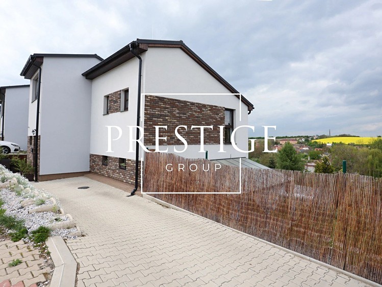 Pronájem  rodinného domu 120 m², pozemek 437 m² - foto 3