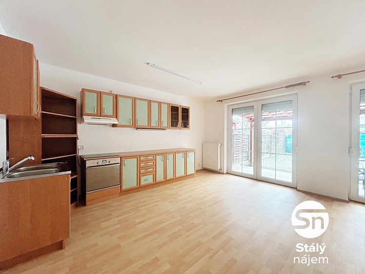 Pronájem rodinného domu 105 m², pozemek 80 m² - foto 2