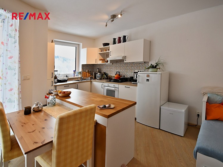Pronájem rodinného domu 90 m², pozemek 180 m² - foto 4