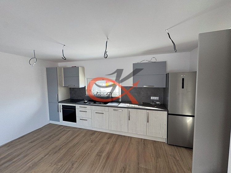Pronájem  rodinného domu 100 m², pozemek 250 m² - foto 4