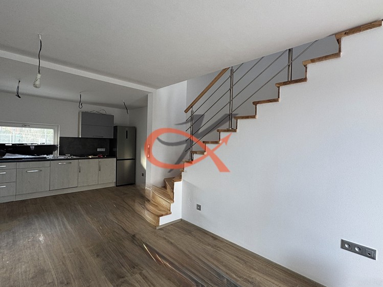 Pronájem  rodinného domu 100 m², pozemek 250 m² - foto 7