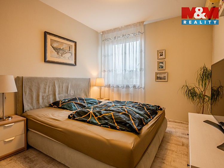 Pronájem rodinného domu 140 m², pozemek 246 m² - foto 7