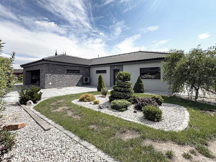 Pronájem rodinného domu 120 m², pozemek 650 m² - foto 4