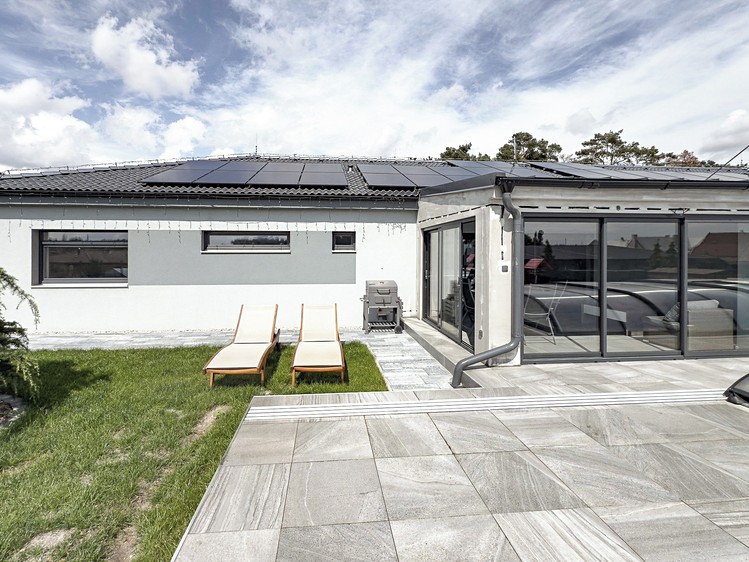 Pronájem rodinného domu 120 m², pozemek 650 m² - foto 2