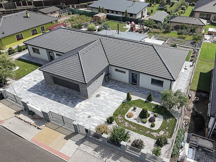 Pronájem rodinného domu 120 m², pozemek 650 m² - foto 3