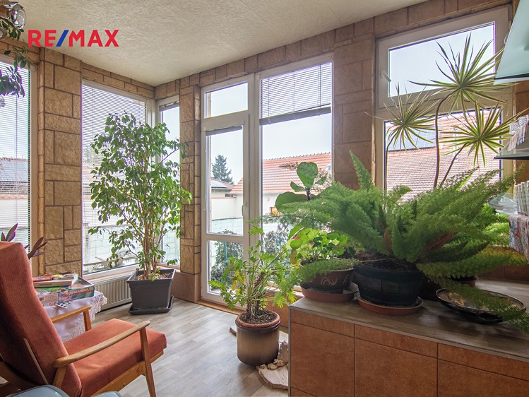 Pronájem rodinného domu 170 m², pozemek 300 m² - foto 3