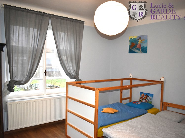 Pronájem rodinného domu 144 m², pozemek 1 721 m² - foto 8