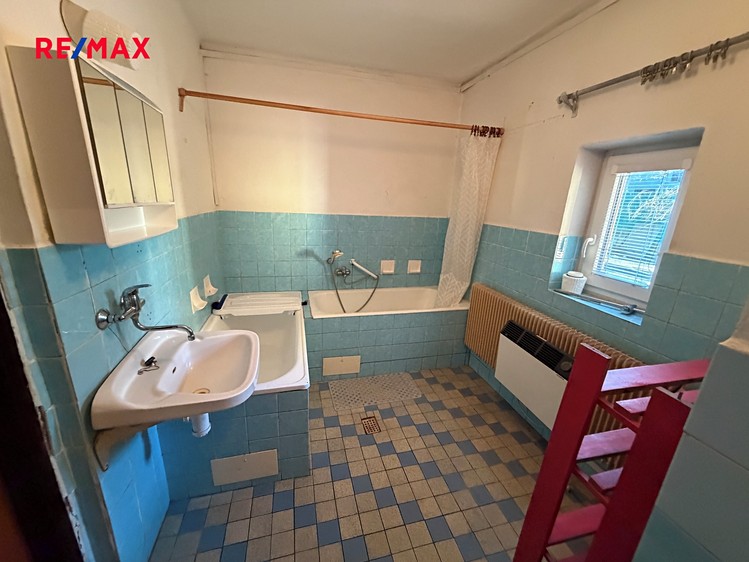 Pronájem rodinného domu 140 m², pozemek 2 032 m² - foto 7