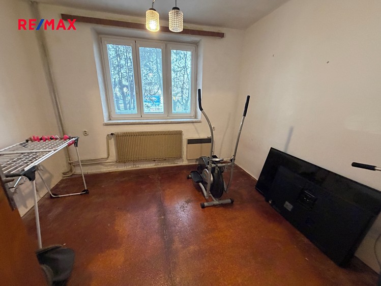 Pronájem rodinného domu 140 m², pozemek 2 032 m² - foto 5