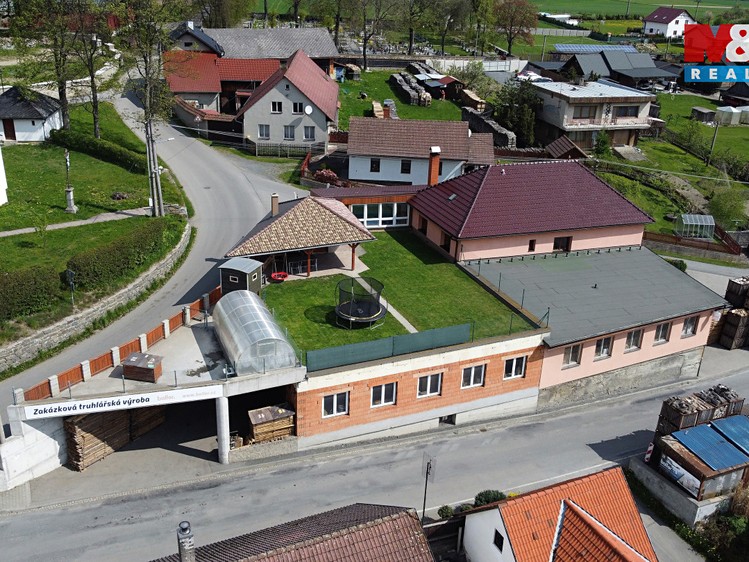 Pronájem  rodinného domu 180 m², pozemek 1 217 m² - foto 3