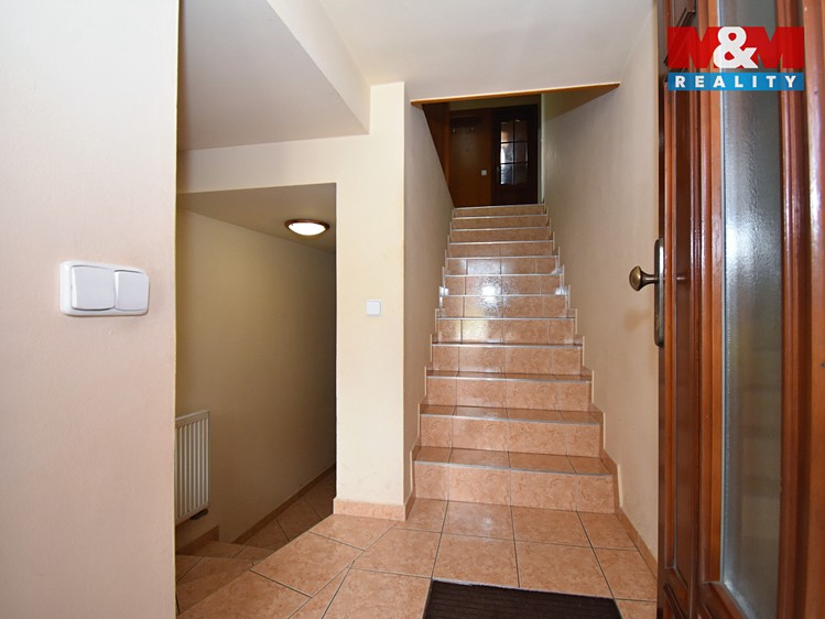 Pronájem  rodinného domu 180 m², pozemek 1 217 m² - foto 7
