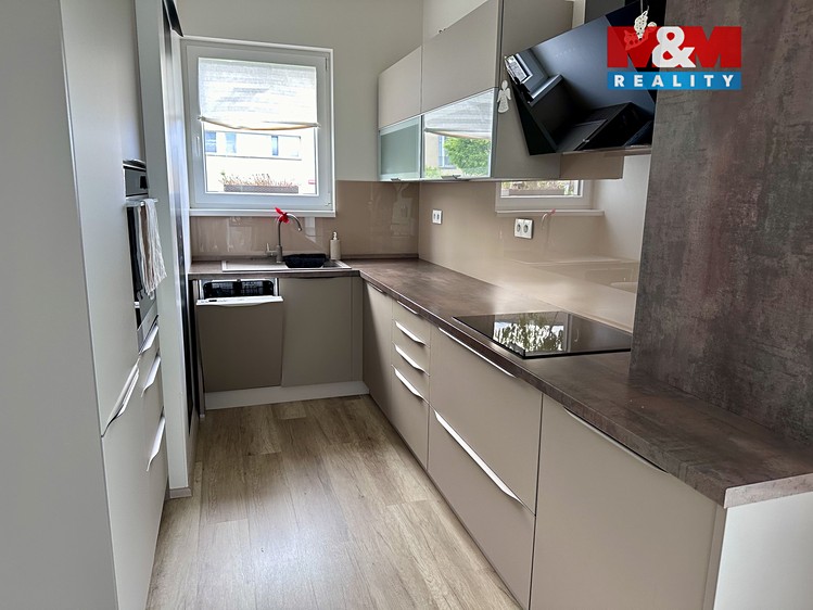 Pronájem  rodinného domu 93 m², pozemek 306 m² - foto 6