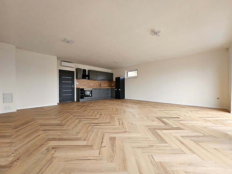 Pronájem rodinného domu 106 m², pozemek 224 m² - foto 2