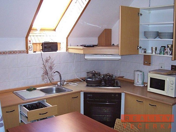 Pronájem  rodinného domu 75 m², pozemek 520 m² - foto 4