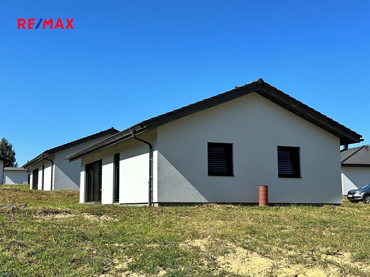 Pronájem rodinného domu 90 m², pozemek 3 341 m² - foto 3