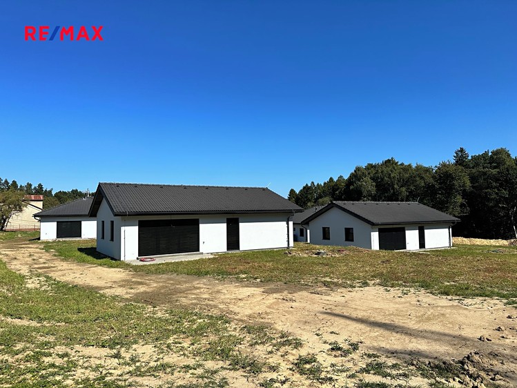 Pronájem rodinného domu 90 m², pozemek 3 341 m² - foto 7