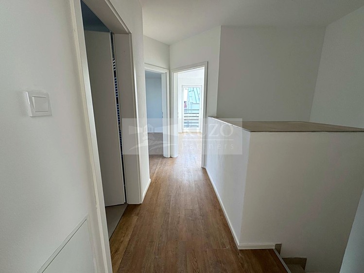 Pronájem rodinného domu 164 m², pozemek 320 m² - foto 8