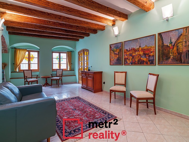 Pronájem rodinného domu 360 m², pozemek 121 m² - foto 3