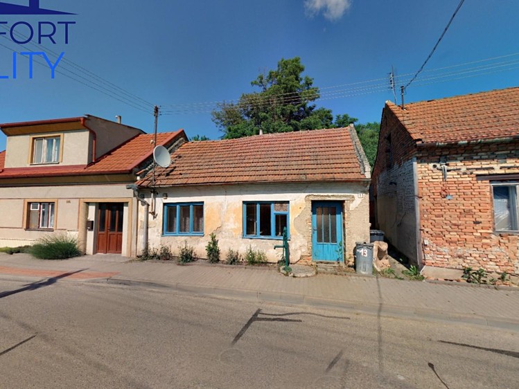 Pronájem rodinného domu 39 m², pozemek 183 m² - foto 1