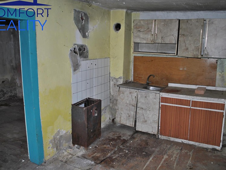 Pronájem rodinného domu 39 m², pozemek 183 m² - foto 3