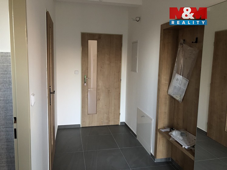 Pronájem rodinného domu 162 m², pozemek 250 m² - foto 4