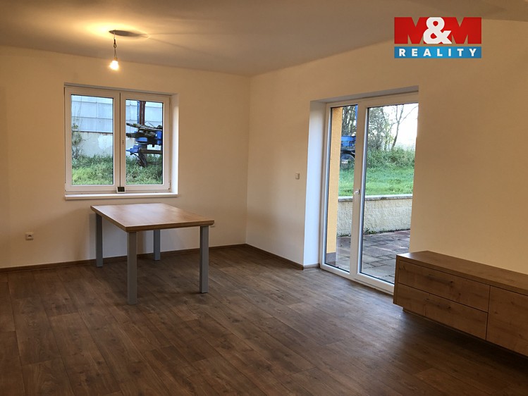 Pronájem rodinného domu 162 m², pozemek 250 m² - foto 5
