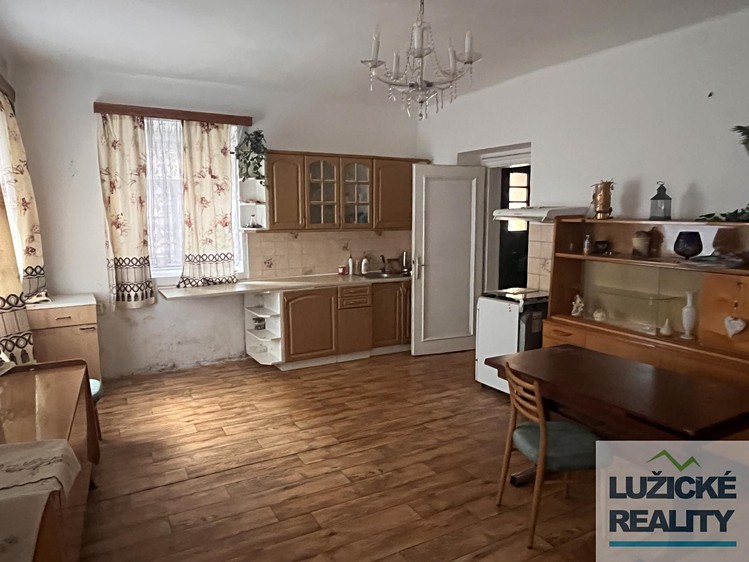 Pronájem rodinného domu 150 m², pozemek 115 m² - foto 3