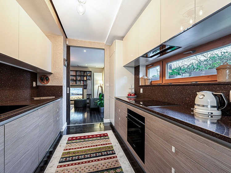 Pronájem  rodinného domu 250 m², pozemek 70 m² - foto 7