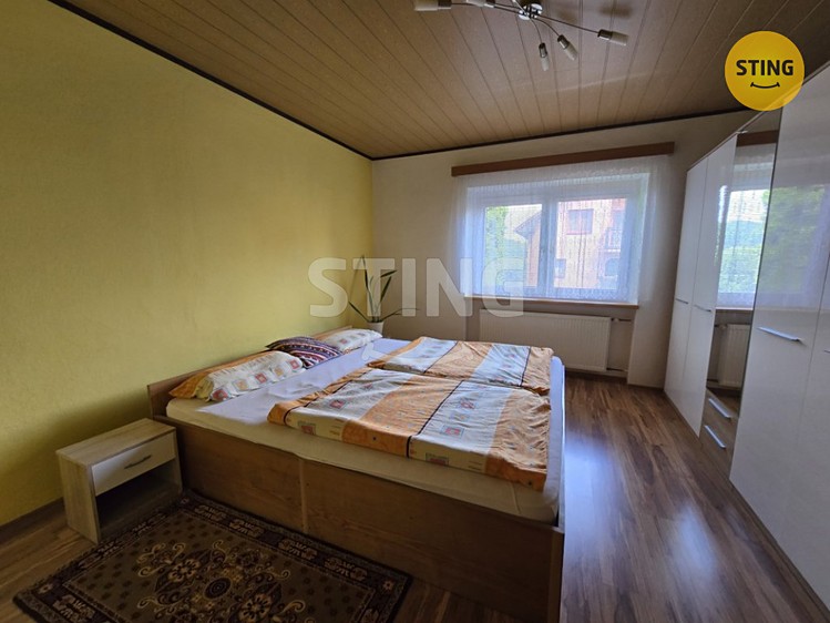 Pronájem rodinného domu 170 m², pozemek 878 m² - foto 7