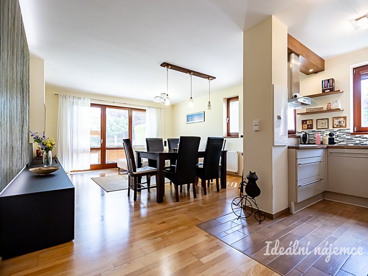 Pronájem  rodinného domu 131 m², pozemek 480 m² - foto 7
