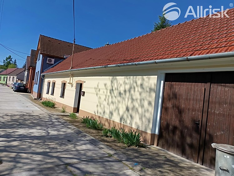 Pronájem  rodinného domu 90 m², pozemek 337 m² - foto 3