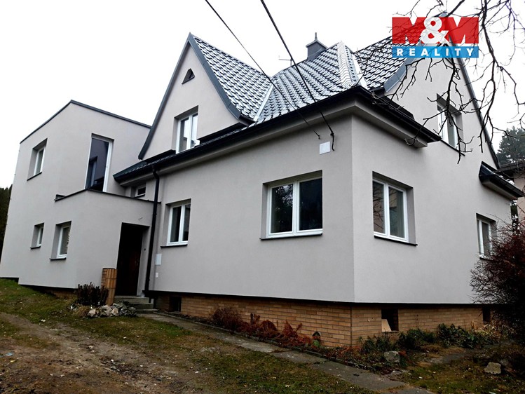 Pronájem rodinného domu 270 m², pozemek 1 143 m² - foto 2