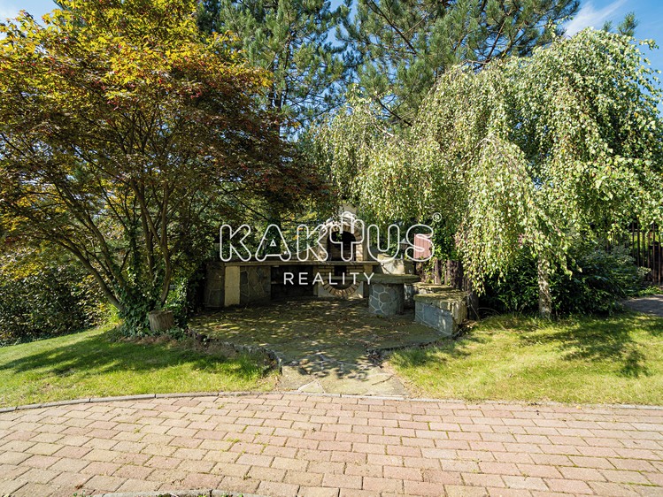 Pronájem rodinného domu 356 m², pozemek 4 093 m² - foto 5