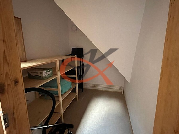 Pronájem  rodinného domu 185 m², pozemek 73 m² - foto 7