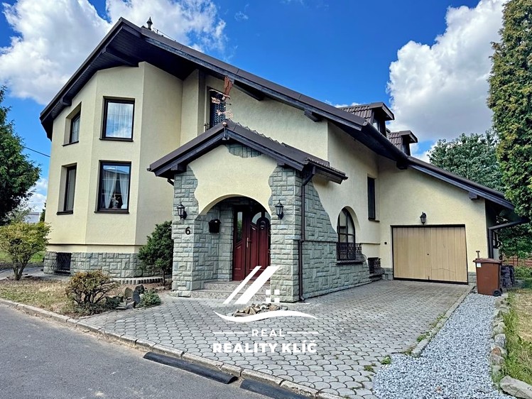 Pronájem rodinného domu 470 m², pozemek 210 m² - foto 3