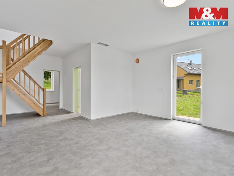 Pronájem rodinného domu 160 m², pozemek 1 067 m² - foto 5