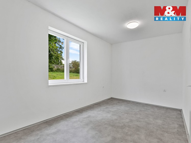 Pronájem rodinného domu 160 m², pozemek 1 067 m² - foto 7