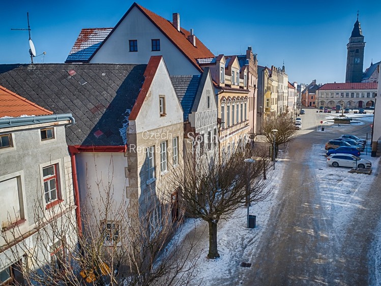Pronájem rodinného domu 135 m², pozemek 1 m² - foto 1