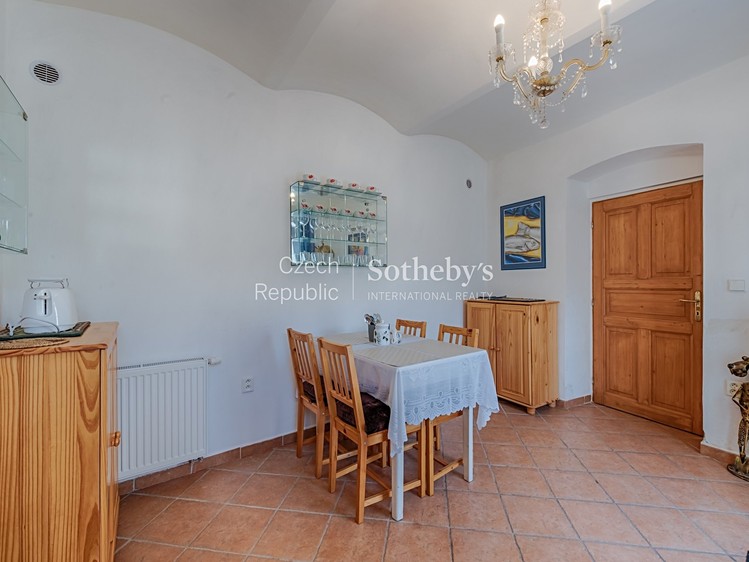 Pronájem rodinného domu 98 m², pozemek 1 m² - foto 3