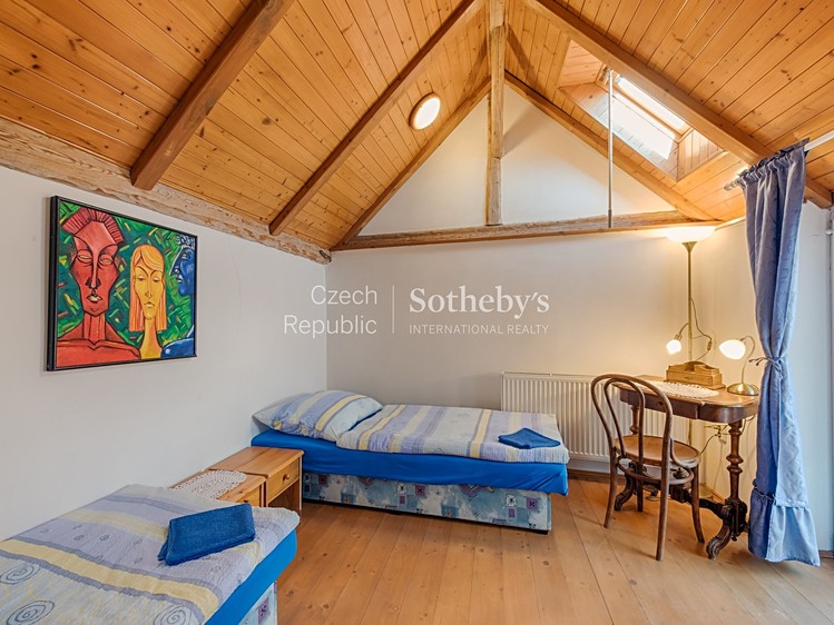 Pronájem rodinného domu 98 m², pozemek 1 m² - foto 7