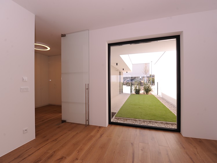 Pronájem  rodinného domu 180 m², pozemek 364 m² - foto 5