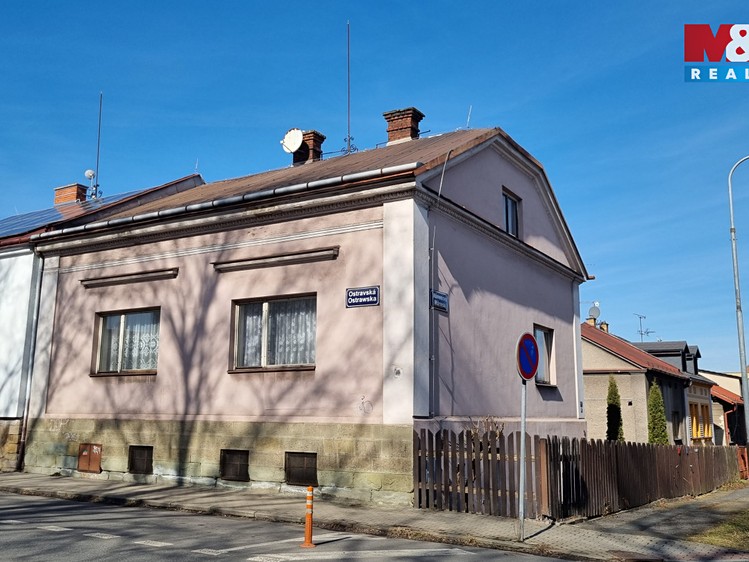Pronájem rodinného domu 258 m², pozemek 336 m² - foto 3
