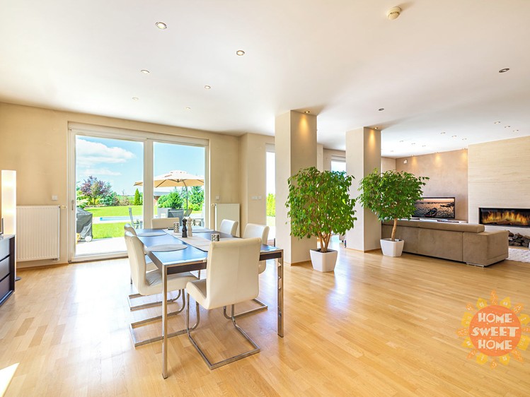 Pronájem rodinného domu 550 m², pozemek 1 000 m² - foto 3