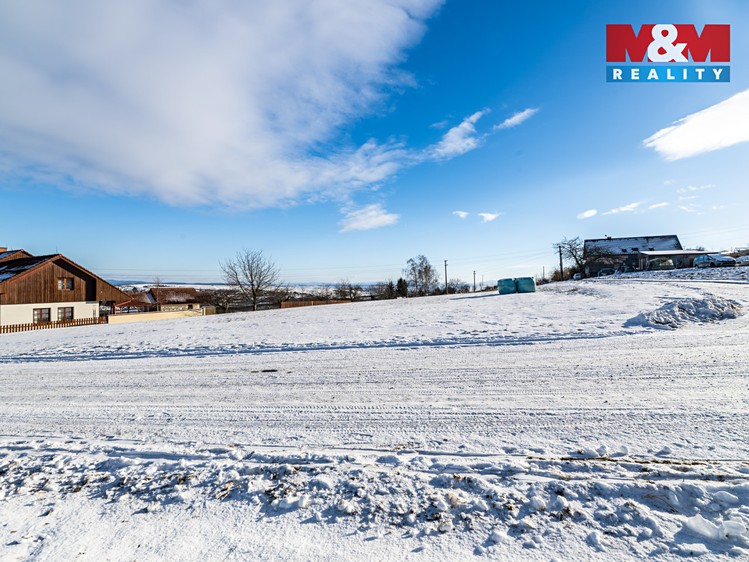 Prodej stavebního pozemku 1 300 m² - foto 3