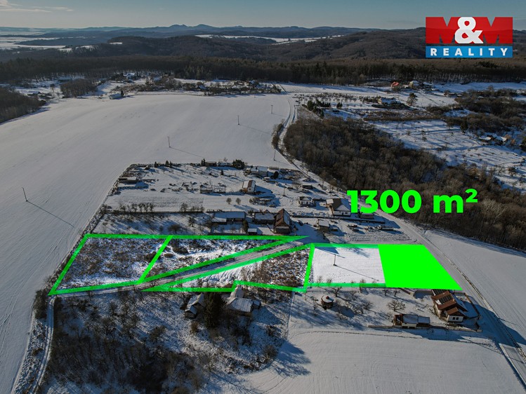 Prodej stavebního pozemku 1 300 m² - foto 2