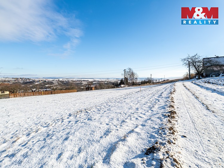 Prodej stavebního pozemku 1 300 m² - foto 5