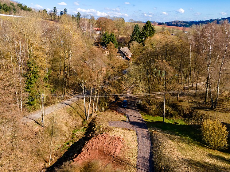 Prodej stavebního pozemku 703 m² - foto 6