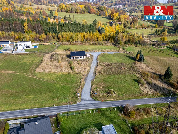 Prodej stavebního pozemku 961 m² - foto 6