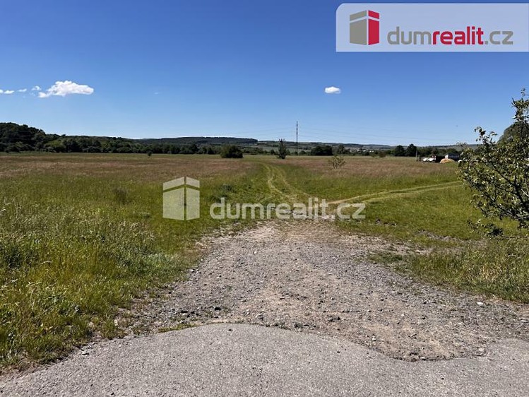 Prodej stavebního pozemku 696 m² - foto 8