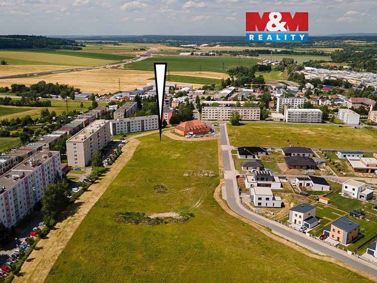 Prodej stavebního pozemku 4 725 m² - foto 1
